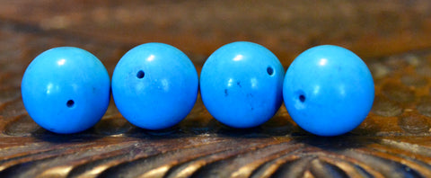 AT 1    4 Anique Persian Turquoise Beads